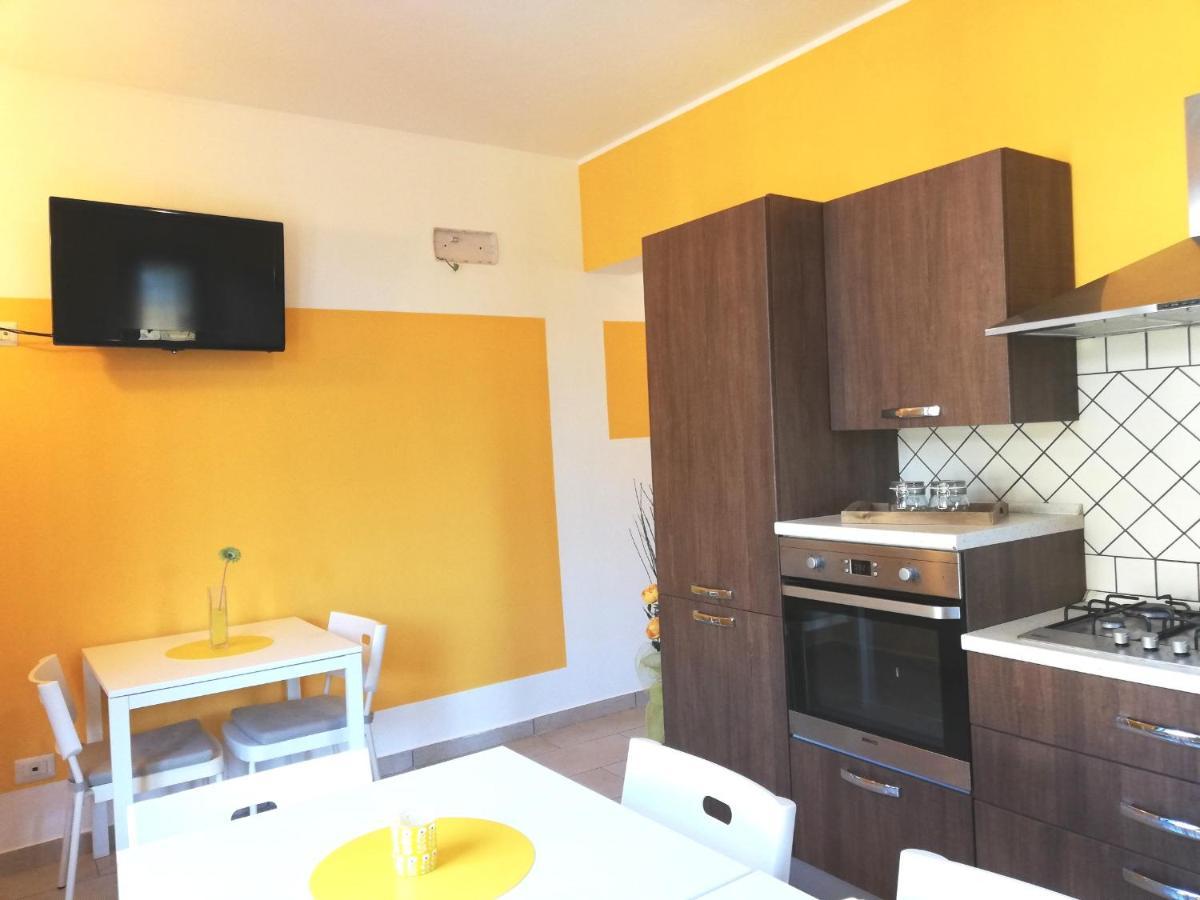 The Yellow House Fiumicino Kültér fotó